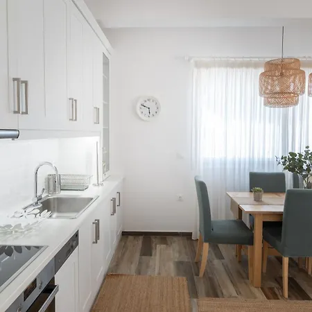 Ferienhaus Pouletis Aetheria Suites-luxury Seaview With Pool *
