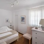 Pouletis Aetheria Suites-Luxury Seaview Stay With Pool * カラマタ