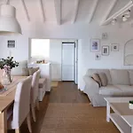 Pouletis Aetheria Suites-luxury Seaview With Pool קלמאטה