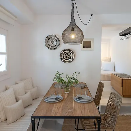 Pouletis Family - Akroyali Seaview Getaways