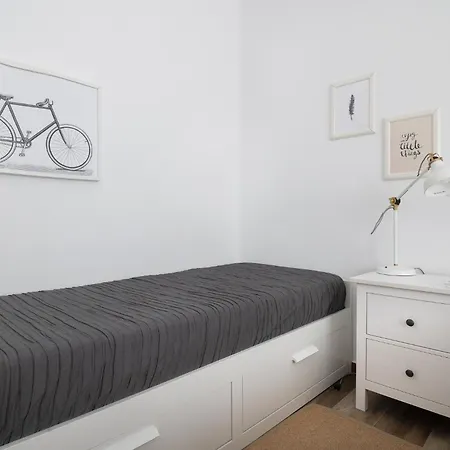 Pouletis Family - Akroyali Seaview Getaways