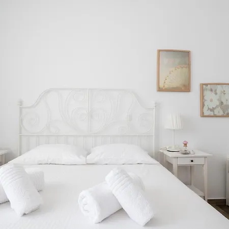 Pouletis Aetheria Suites-luxury Seaview With Pool Feriehus *