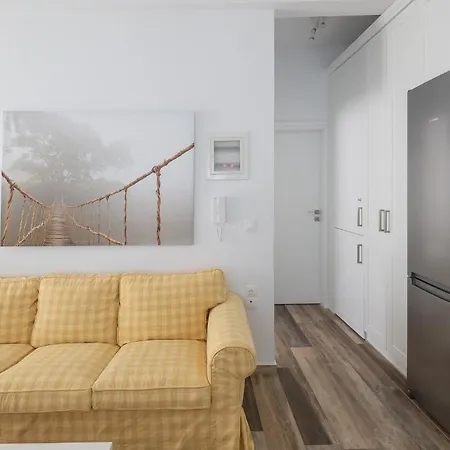 펜션 Pouletis Aetheria Suites-luxury Seaview With Pool 칼라마타