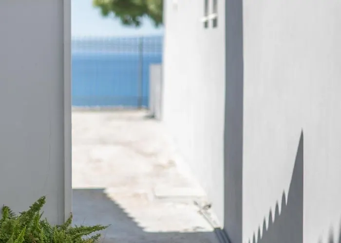 Pouletis Family - Akroyali Seaview Getaways Kalamata